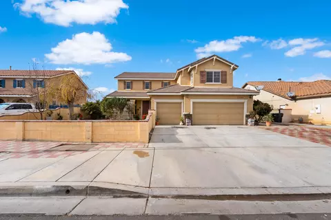 44249 42nd St W, Lancaster, CA 93536