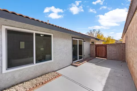 3635 E Ave R-11, Palmdale, CA 93550 photo 27