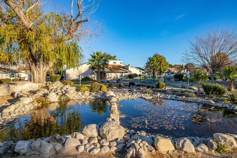View/Area - 44460 15th St E #1, Lancaster, CA 93535 photo 1 of 1