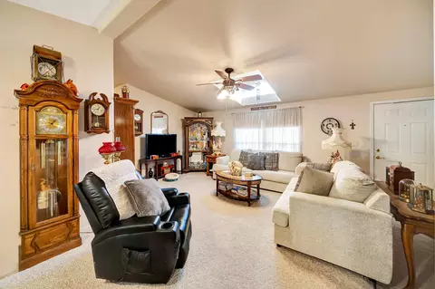 45465 25th St E #8, Lancaster, CA 93535 photo 6