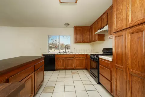 44551 12th St E, Lancaster, CA 93535 photo 6