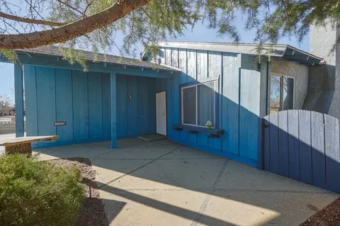 44551 12th St E, Lancaster, CA 93535 photo 3