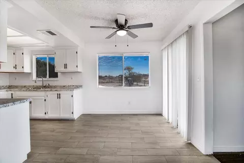 40520 159th St E, Lancaster, CA 93535 photo 8
