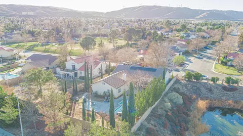 View/Area - 41002 Flagstone St, Palmdale, CA 93551 photo 8 of 15