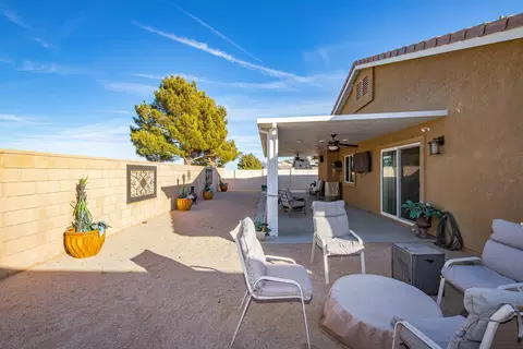 5811 Vahan Ct, Lancaster, CA 93536 photo 32