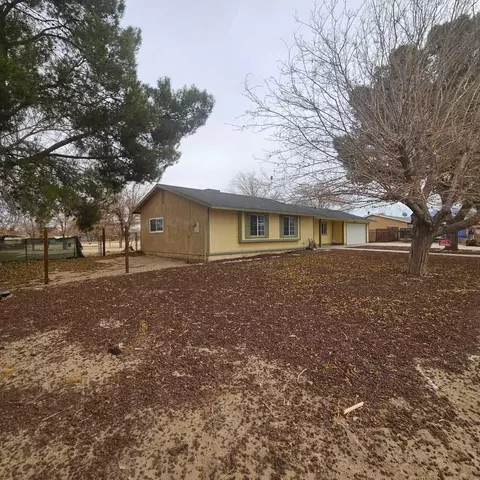 40622 176th St E, Lancaster, CA 93535