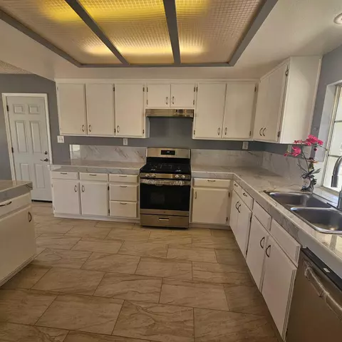 40622 176th St E, Lancaster, CA 93535 photo 11