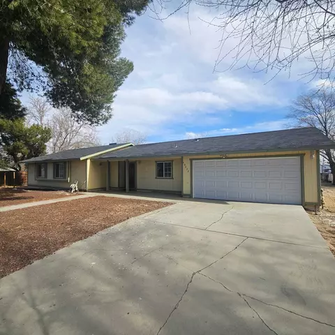 40622 176th St E, Lancaster, CA 93535 photo 3