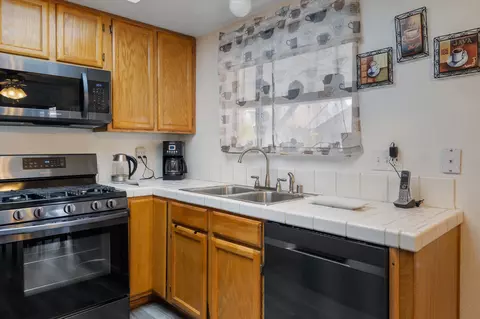 36801 Benedict Ct, Palmdale, CA 93552 photo 17