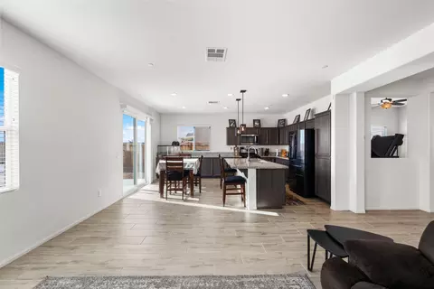 3034 Desert Cloud Ave, Rosamond, CA 93560 photo 20