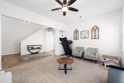3034 Desert Cloud Ave, Rosamond, CA 93560 photo 13