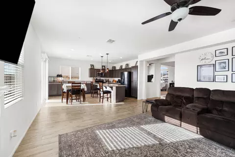 3034 Desert Cloud Ave, Rosamond, CA 93560 photo 19