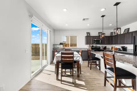 3034 Desert Cloud Ave, Rosamond, CA 93560 photo 22