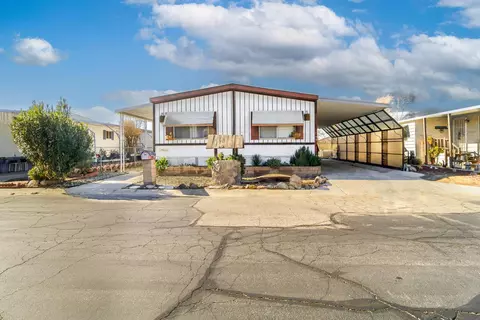 2550 Ave I E #46, Lancaster, CA 93535