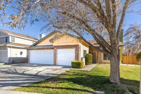 43618 Easy St, Lancaster, CA 93535