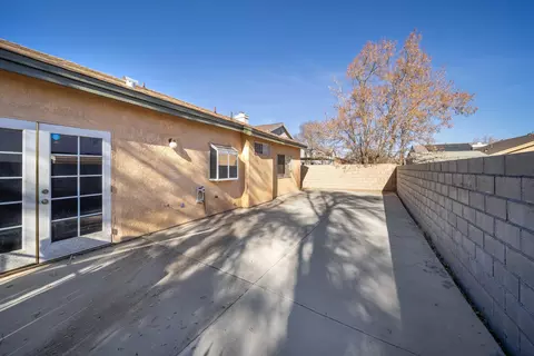 43618 Easy St, Lancaster, CA 93535 photo 22