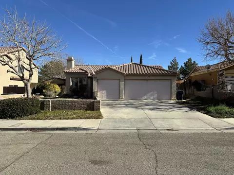 36550 James Pl, Palmdale, CA 93550