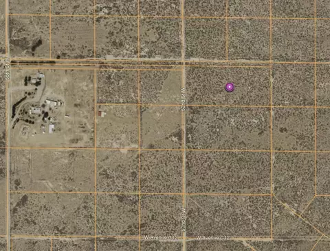 52 Nd West On C8, Lancaster, CA 93536 photo 2