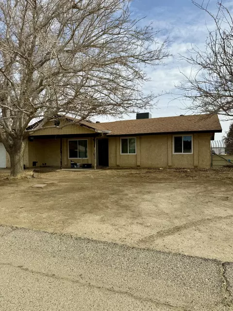 41108 178th St E, Lake Los Angeles, CA 93535