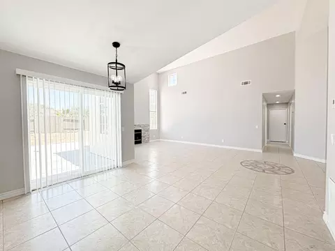 Living - 36850 37th St E, Palmdale, CA 93550 photo 5 of 6