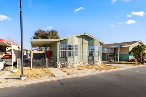 45111 25th St E #SPC 88, Lancaster, CA 93535 photo 2