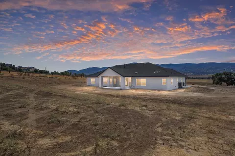 Other - 23400 Johnson Ct, Tehachapi, CA 93561 photo 1 of 11