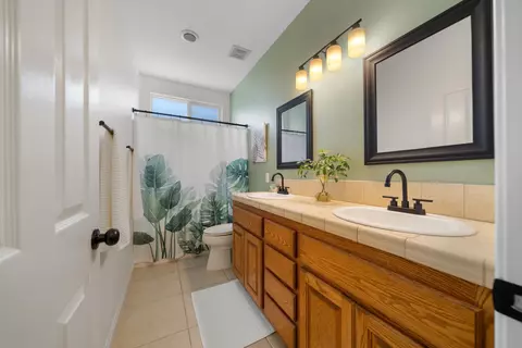 Bath - 19475 Spalding Ave, Riverside, CA 92508 photo 3 of 3