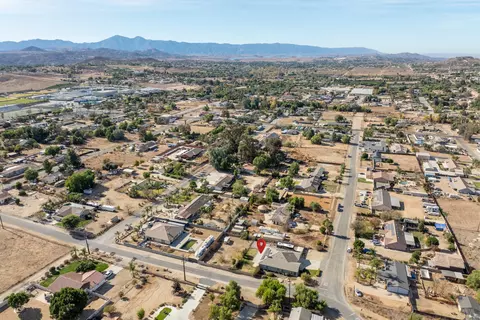 View/Area - 19475 Spalding Ave, Riverside, CA 92508 photo 7 of 8