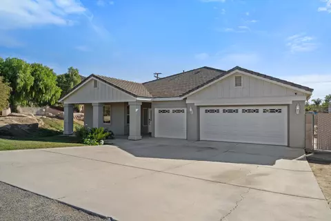 Exterior - 19475 Spalding Ave, Riverside, CA 92508 photo 11 of 12