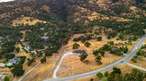 27921 Bear Valley Rd, Tehachapi, CA 93561 photo 18