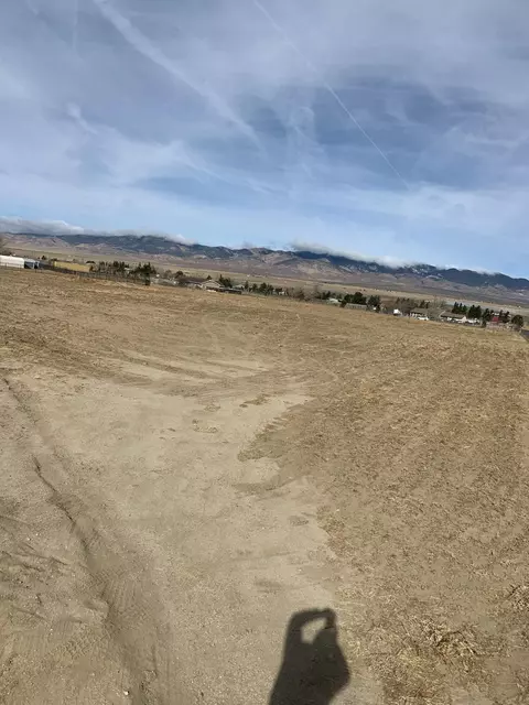Karget Avenue, Lancaster, CA 93536 photo 4