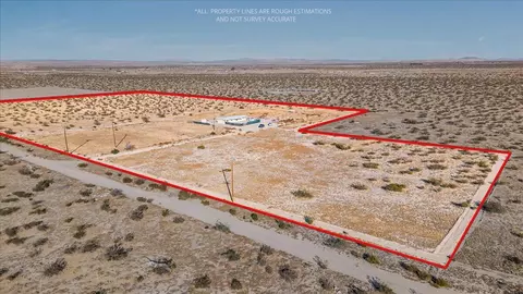 18039 Ave R E, Llano, CA 93544 photo 31