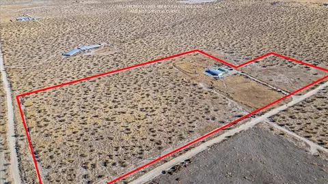 18039 Ave R E, Llano, CA 93544 photo 33