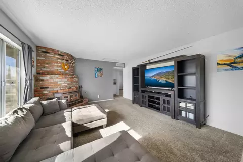Living - 9323 Ave T-12 E, Littlerock, CA 93543 photo 4 of 8