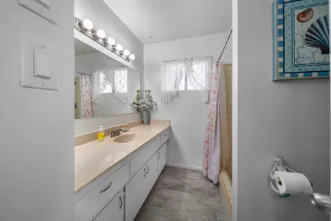 Bath - 9323 Ave T-12 E, Littlerock, CA 93543 photo 1 of 3