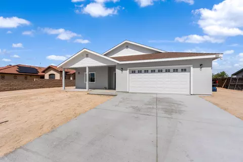 10411 Loop Blvd N, California City, CA 93505