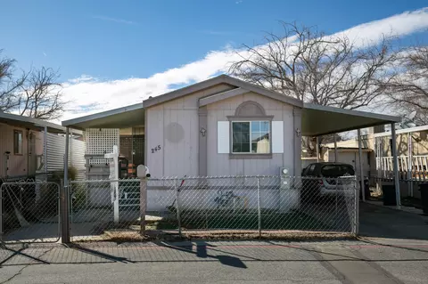 45800 Challenger Way #SPC 245, Lancaster, CA 93535