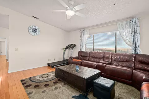 475 Maria Rd, Pinon Hills, CA 92372 photo 19
