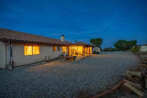 475 Maria Rd, Pinon Hills, CA 92372 photo 42