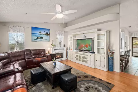 475 Maria Rd, Pinon Hills, CA 92372 photo 20