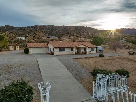 475 Maria Rd, Pinon Hills, CA 92372 photo 54