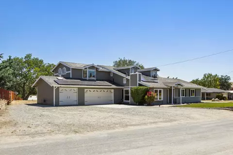 22710 Fran Dr, Tehachapi, CA 93561 photo 2
