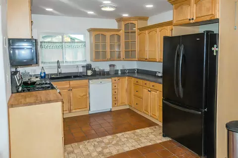 Kitchen - 16649 Koch St, Mojave, CA 93501 photo 1 of 1