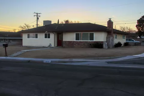 16649 Koch St, Mojave, CA 93501