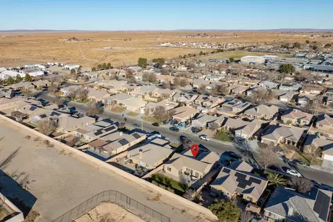 View/Area - 45509 2nd St E, Lancaster, CA 93535 photo 2 of 2