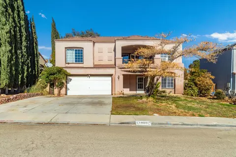 2623 Redington St, Palmdale, CA 93551