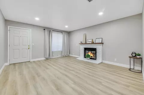 Living - 44749 Jefferson Ct, Lancaster, CA 93535 photo 1 of 5