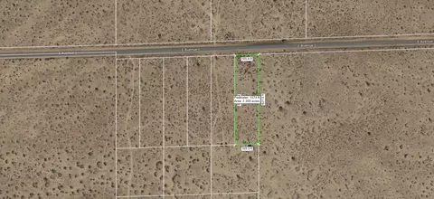 19600 Aveue J E, Lancaster, CA 93535 photo 10