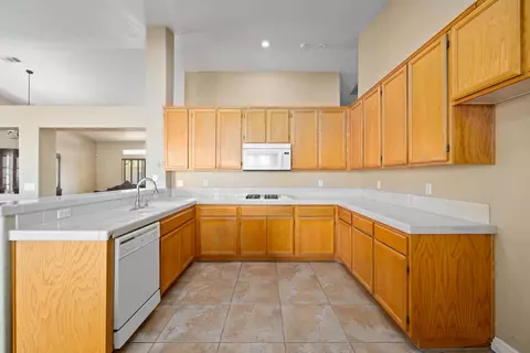 2801 Sunnyvale Rd, Lancaster, CA 93536 photo 14