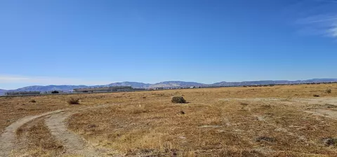 38 Th Street East Ave L12, Palmdale, CA 93550